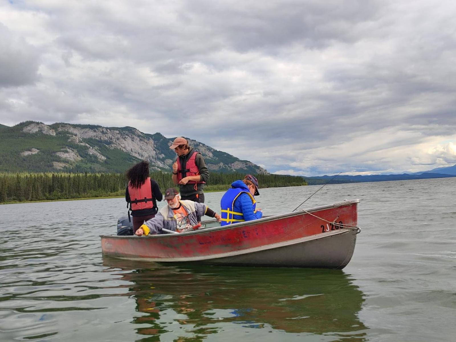 Little Atlin Lodge Tagish Εξωτερικό φωτογραφία